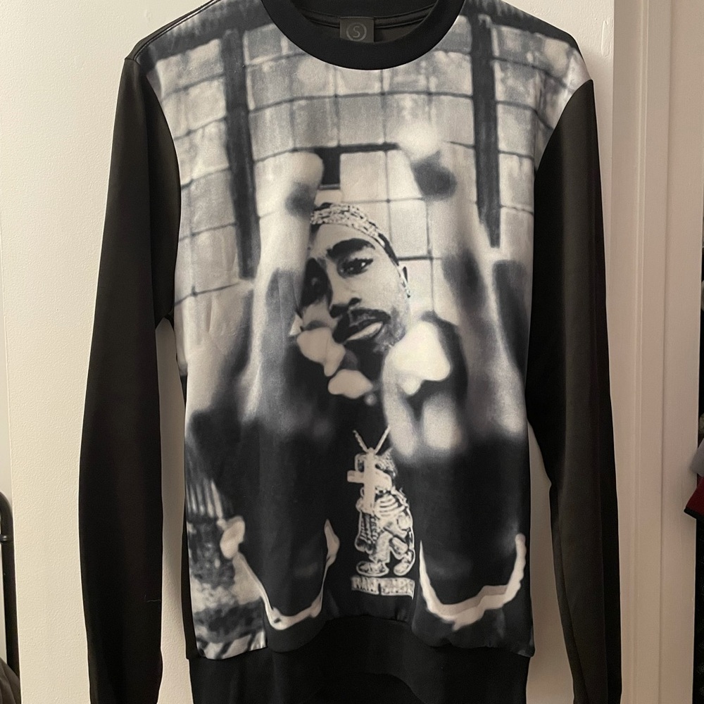 TUPAC CREWNECK UNISEX